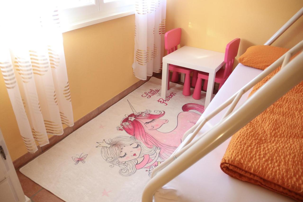 אטנהיים Fewo Golden Palace מראה חיצוני תמונה