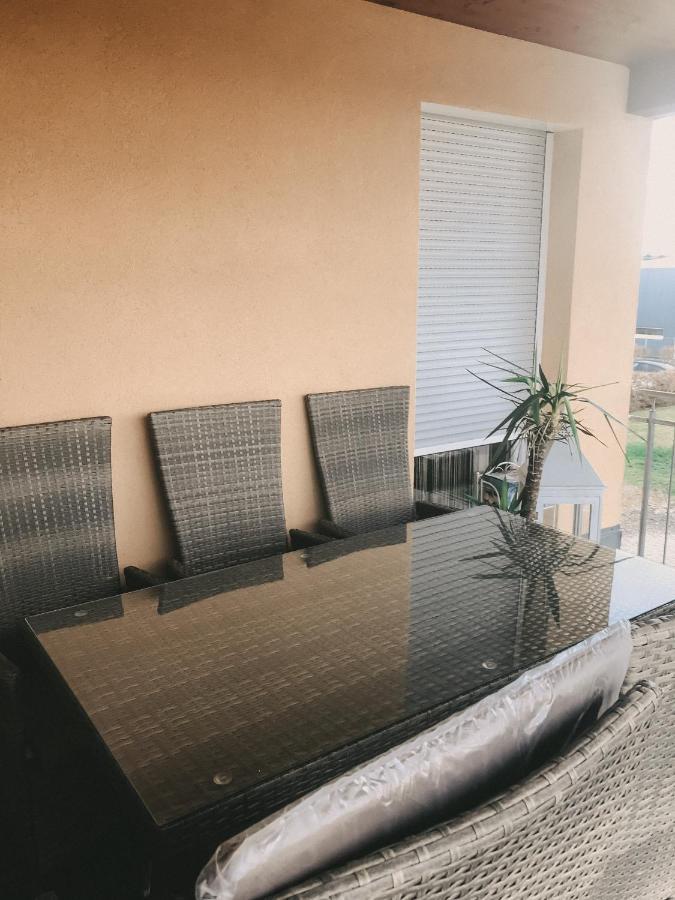 אטנהיים Fewo Golden Palace מראה חיצוני תמונה